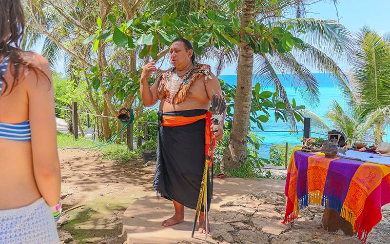 Experiencia cultural de la tradición maya en Isla Mujeres